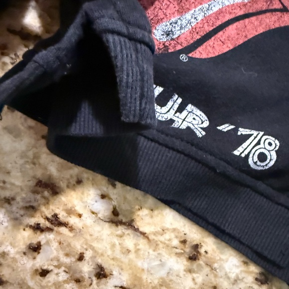 The Rolling Stones Baby Rock Band Sweatshirt LS 18M 18 Months - Picture 5 of 7